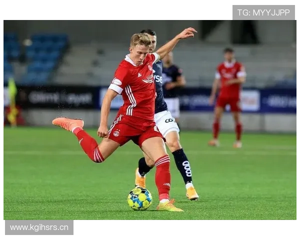 阿贾克斯关键战能力不足问题显现,对赛季争冠形势已形成制约 阿贾克斯关键战能力不足问题显现,对赛季争冠形势已形成制约