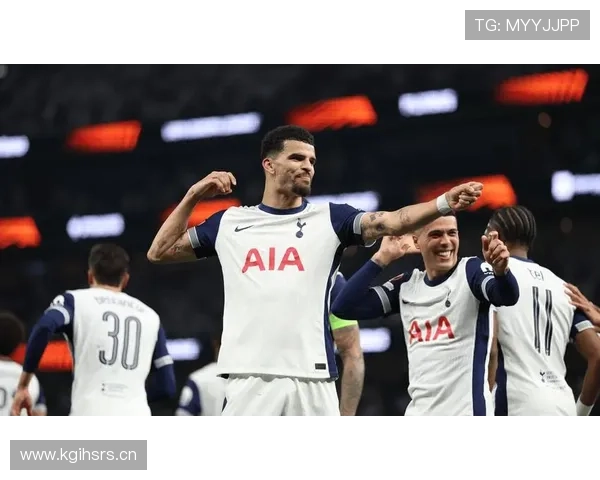 热刺赛季初强势难掩后续崩盘加速,高开低走趋势已逐步反映在战绩中 热刺赛季初强势难掩后续崩盘加速,高开低走趋势已逐步反映在战绩中