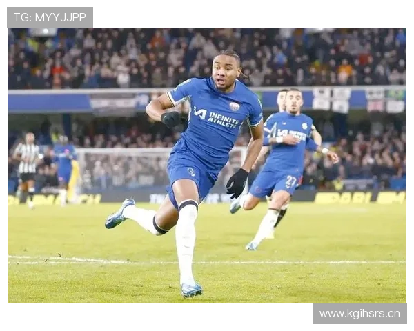 恩昆库与菲利克斯：同代攻击手的生涯分化解析