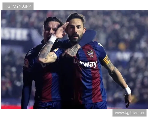 萨拉赫与莱万特前锋位置表现分化及驱动路径变迁