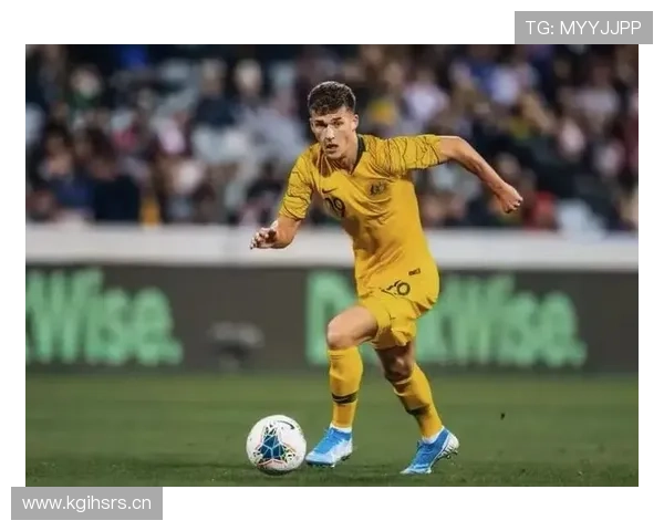 赫鲁斯蒂奇近期中场作用与表现稳定性分析